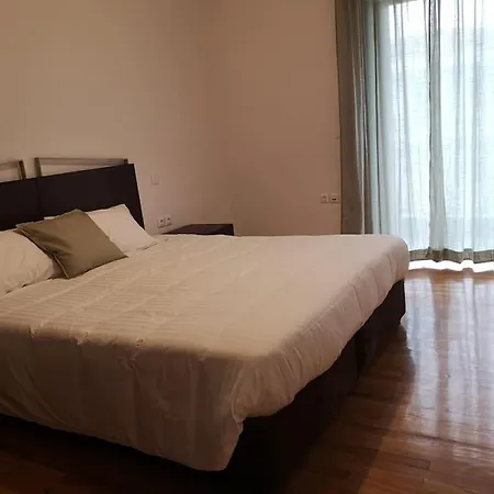 Apartment Feel@home *